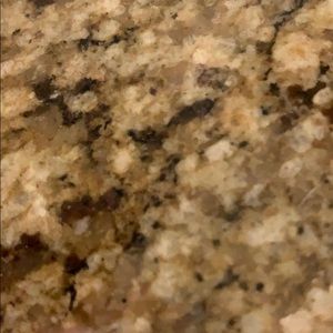 Meet your Posher, Amarilis